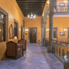 Hotel Morales Historical & Colonial Downtown core интерьер отеля фото 3