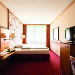 Living Hotel am Deutschen Museum by Derag 3* Номер Эконом с разными типами кроватей