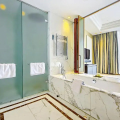 Апартаменты Sky Apartments Rentals Service Улучшенные апартаменты с разными типами кроватей фото 26