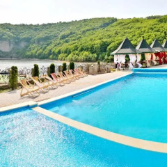 Kseniya Hotel Vrublivtsi бассейн