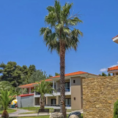 Lagomandra Beach Hotel фото 4