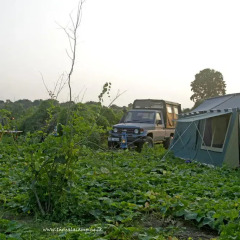 Отель The Yala Camping парковка
