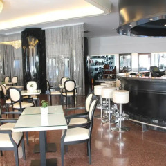Ata Hotel Executive гостиничный бар