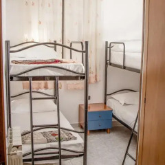 Hostel Melting Pot Rome Кровать в женском общем номере с двухъярусной кроватью
