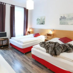 Апартаменты Queens Apartments Стандартный номер с различными типами кроватей фото 14
