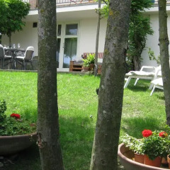 Отель Holiday Home Cannubi in Barolo Здание Barolo фото 2