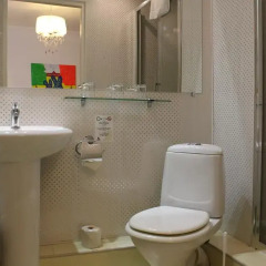 A1 hotel 3* Улучшенный номер с разными типами кроватей фото 9