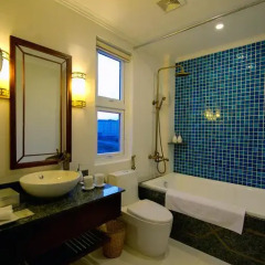 Lantana Hoi An Boutique Hotel & Spa 4* Улучшенный номер с различными типами кроватей фото 9