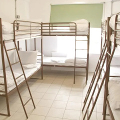 Отель Restup London Кровать в общем номере фото 10