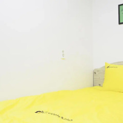 Отель 24 Guesthouse Cheonggyecheon 2* Стандартный номер с различными типами кроватей фото 2