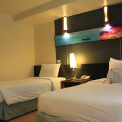 Sunshine Hotel And Residences 3* Улучшенный номер с различными типами кроватей