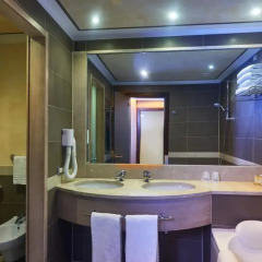 Hotel Cruise 4* Стандартный номер с различными типами кроватей фото 4