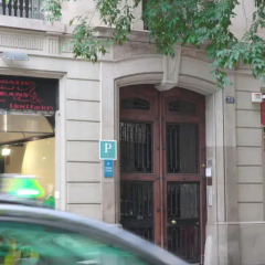 Отель Pension Cerdaña Барселона бассейн