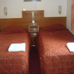 Seymour Hotel 2* Стандартный номер с 2 отдельными кроватями