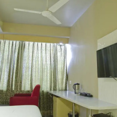 Отель FabHotel Rajouri Garden Main Market удобства в номере фото 2