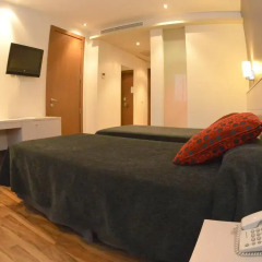 Hotel Táctica 4* Стандартный номер с различными типами кроватей фото 18