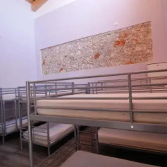 LoL Hostel Siracusa Кровать в общем номере фото 3