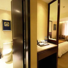 Xian Flying Dragon Hotel сейф в номере