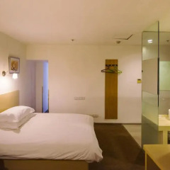 Отель Motel 268 Shanghai Ledu Road комната для гостей фото 2