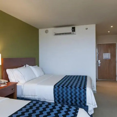 Отель Holiday Inn Express Cabo San Lucas 3* Стандартный номер