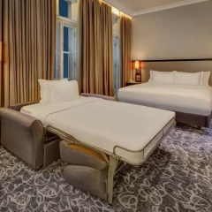 Отель Hilton London Euston 4* Улучшенный номер с различными типами кроватей