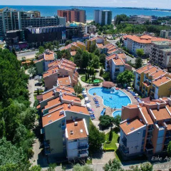 Апартаменты Elite Apartments Солнечный берег балкон