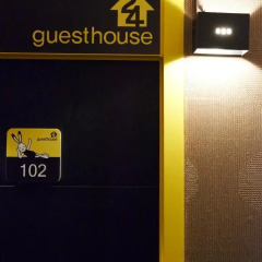 Отель 24 Guesthouse Jongno Tower Стандартный номер фото 5