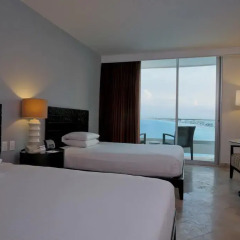 Отель Reflect Krystal Grand Cancun Улучшенный номер с разными типами кроватей фото 8