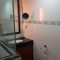 Отель Roof Garden Inn Таиланд, Паттайя - отзывы, цены и фото номеров - забронировать отель Roof Garden Inn онлайн ванная