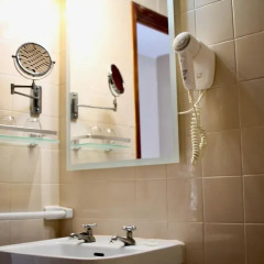 Отель Hostal Jakiton ванная