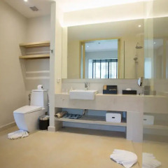 Отель Mai Khao Lak Beach Resort & Spa 4* Люкс повышенной комфортности с различными типами кроватей фото 16
