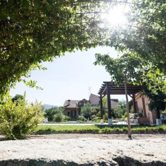 Отель El Capricho de los Montes спортивное сооружение