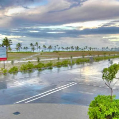 Отель Clear Sky Inn By Wonderland Maldives 3* Кровать в мужском общем номере фото 4