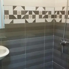 Отель Yen Ngoc Guesthouse Кровать в общем номере фото 14