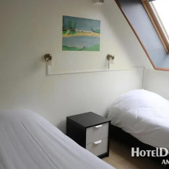Hotel Doria сейф в номере