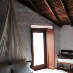 Отель A Casa Do Pássaro Branco бассейн