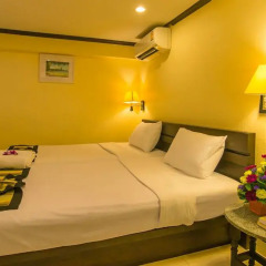 Krabi City Seaview Hotel 2* Улучшенный номер с различными типами кроватей