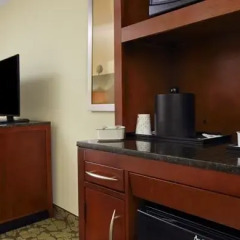 Отель Hilton Garden Inn Columbus Airport 3* Стандартный номер с различными типами кроватей фото 3