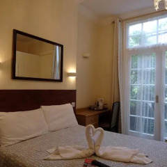 Отель Charlotte Guest House 2* Стандартный номер фото 5