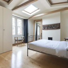 Отель onefinestay - Highbury private homes сейф в номере