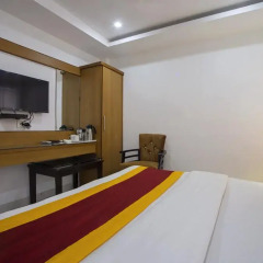 Отель Optimum Baba Residency 3* Номер Делюкс с различными типами кроватей фото 5