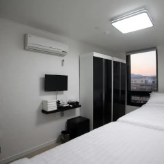 K-POP HOTEL Dongdaemun 2* Стандартный семейный номер с двуспальной кроватью фото 6