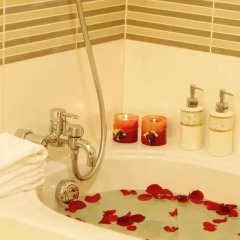 Отель Liberty Central Saigon Centre 4* Номер Делюкс с различными типами кроватей фото 6