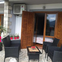 Апартаменты Apartments Lara балкон