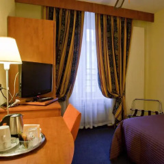 Admiral Hotel 3* Стандартный номер с двуспальной кроватью фото 6