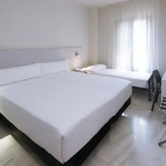 Hotel SERHS Carlit 3* Стандартный номер с различными типами кроватей фото 18