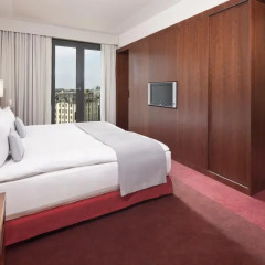 Отель Melia Berlin 5* Люкс Премиум