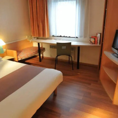 Отель ibis Gent Centrum St-Baafs Kathedraal 3* Стандартный номер с различными типами кроватей фото 4