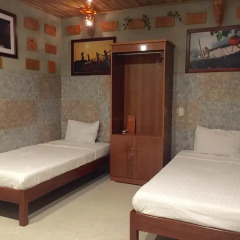 Terra Cotta Homestay and Hostel Стандартный номер с различными типами кроватей