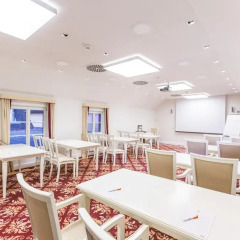 Отель Heliopark Bad Hotel Zum Hirsch Германия, Баден-Баден - 3 отзыва об отеле, цены и фото номеров - забронировать отель Heliopark Bad Hotel Zum Hirsch онлайн питание
